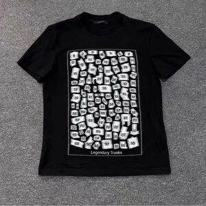 🚩steal authentic Louis Vuitton Black and White Graphic Tee